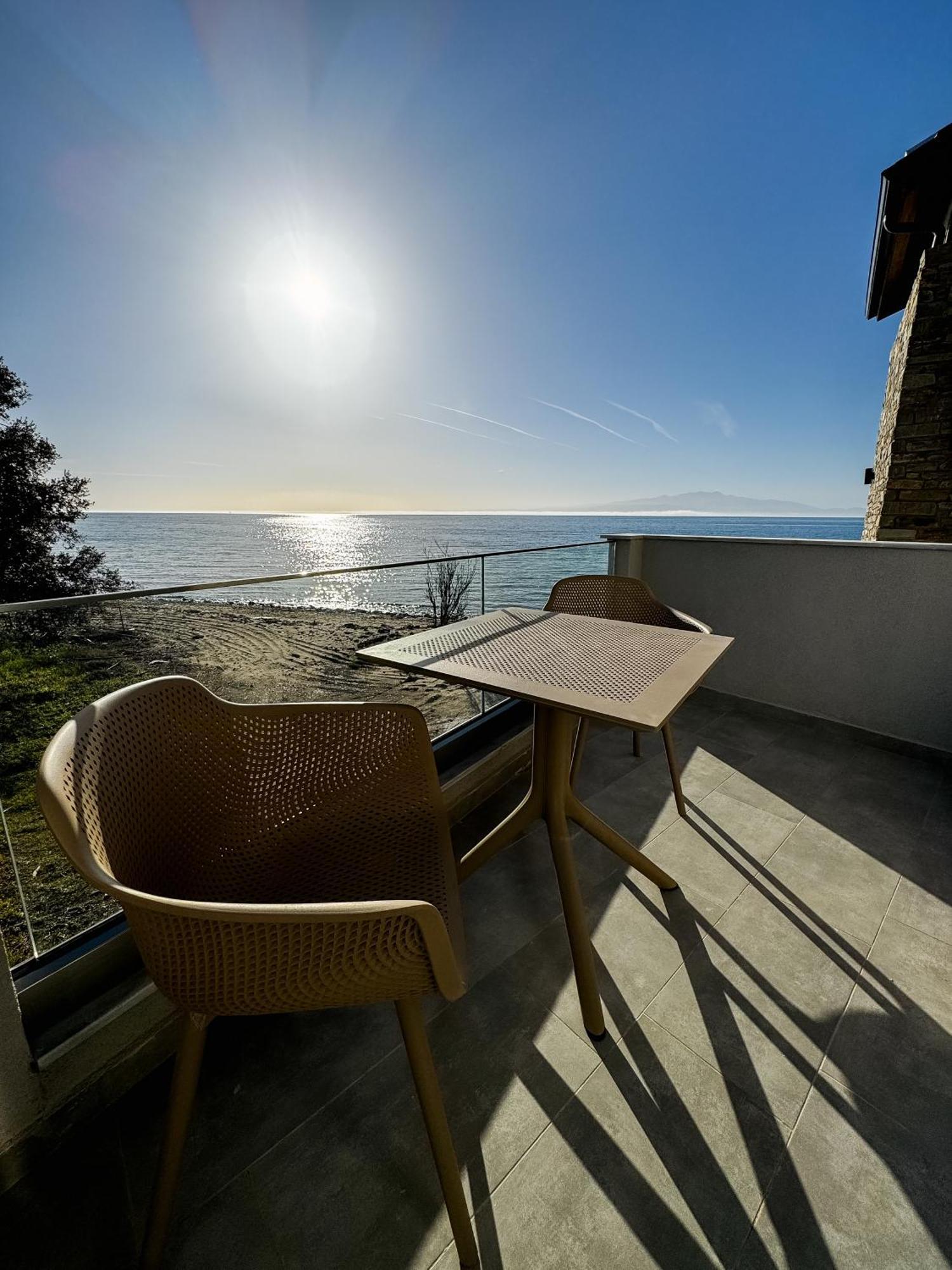 Olive & Sea Luxury Suites Skala Sotiros Extérieur photo