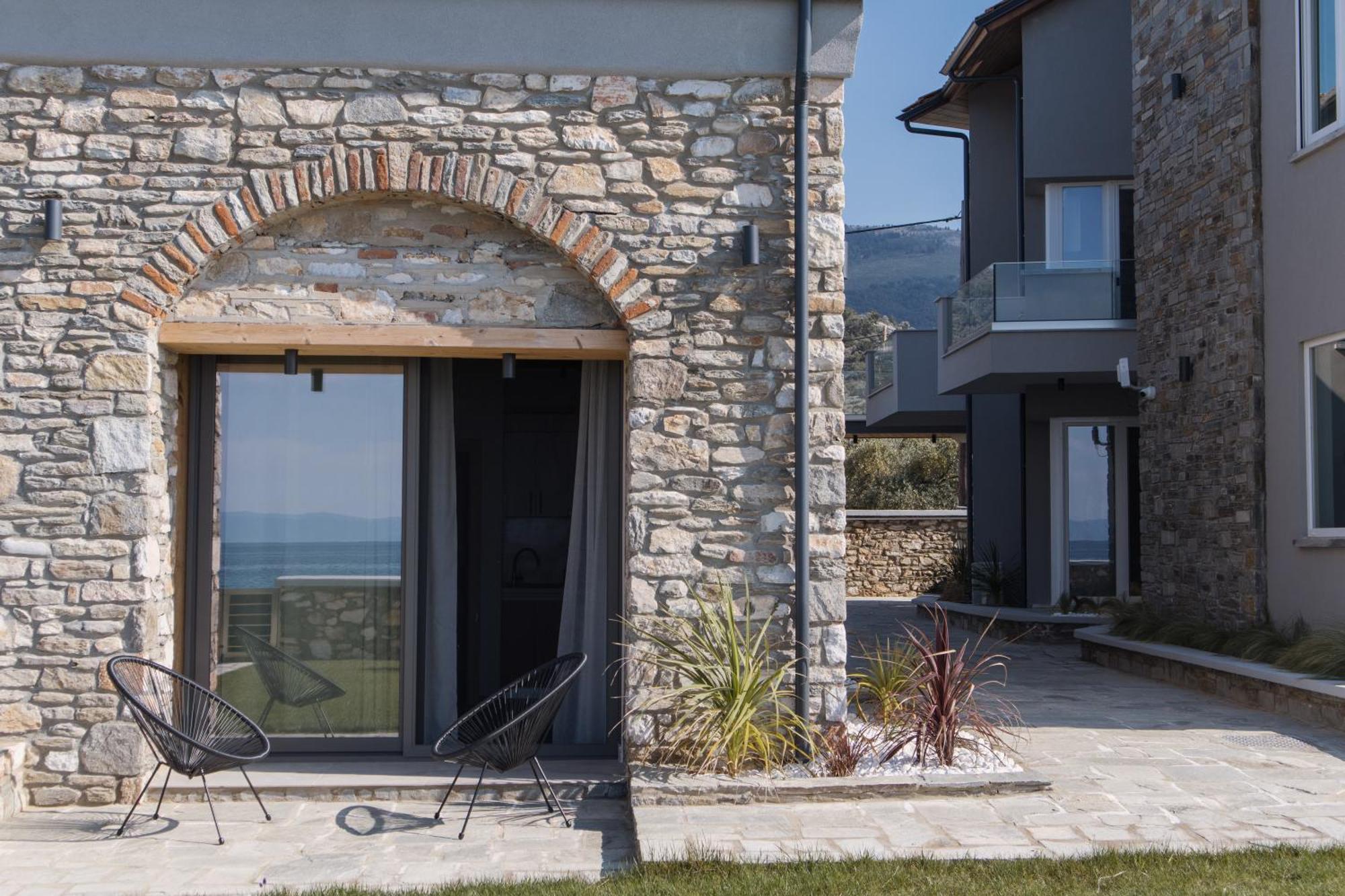 Olive & Sea Luxury Suites Skala Sotiros Extérieur photo